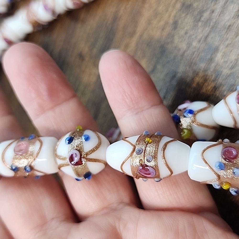 White Wedding cake Mixed Beads STRANDS - Picture 3 of 4